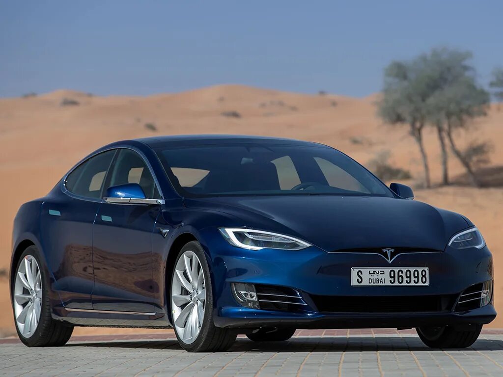 Машина Tesla model s. Тесла модел с 2023. Электромобиль Tesla model s. Тесла машина модел x 2023. Модель s автомобиль