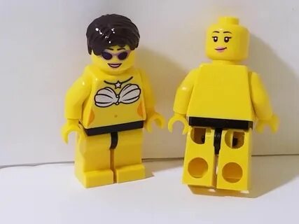 Slideshow naked lego minifigure.