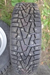 Pirelli ice zero r14