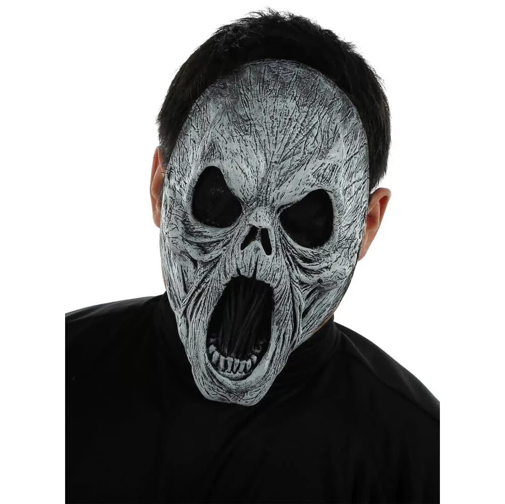 Страшные маски на Хэллоуин.
