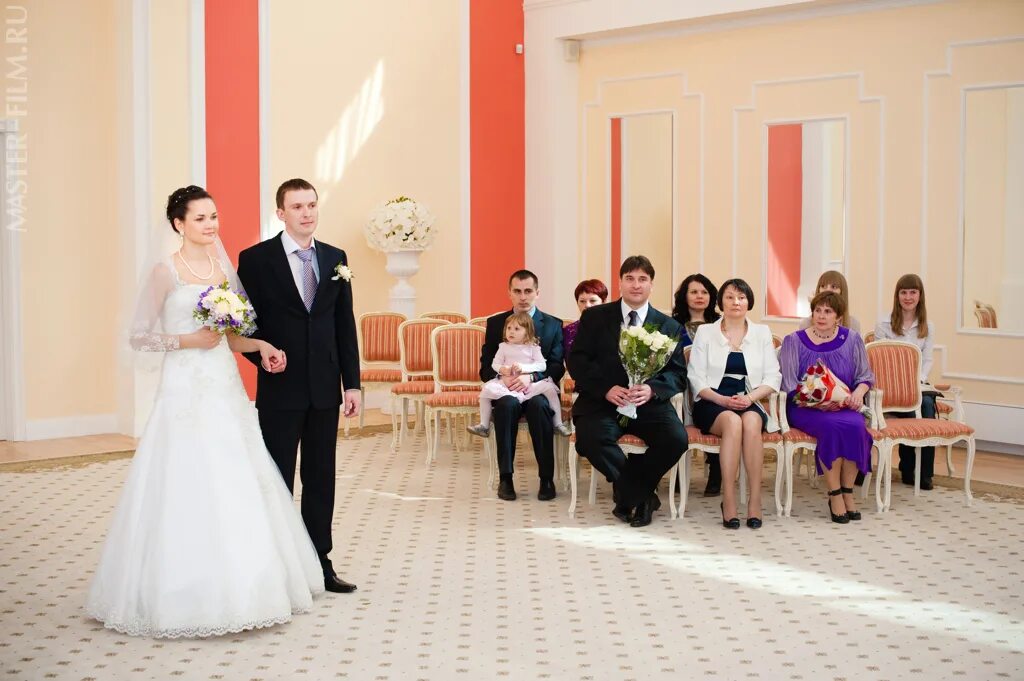 Калининский загс спб. Загс калининского района. Загс калининского района уфа. Калининский загс челябинск. Отдел загс калининского района.