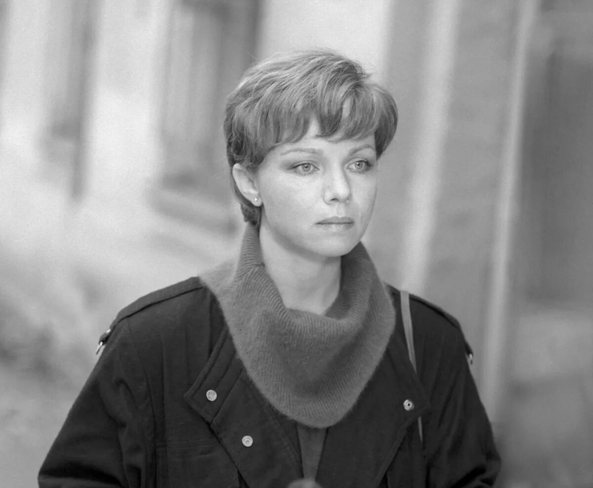 Актриса влюблен. Актриса влюблен