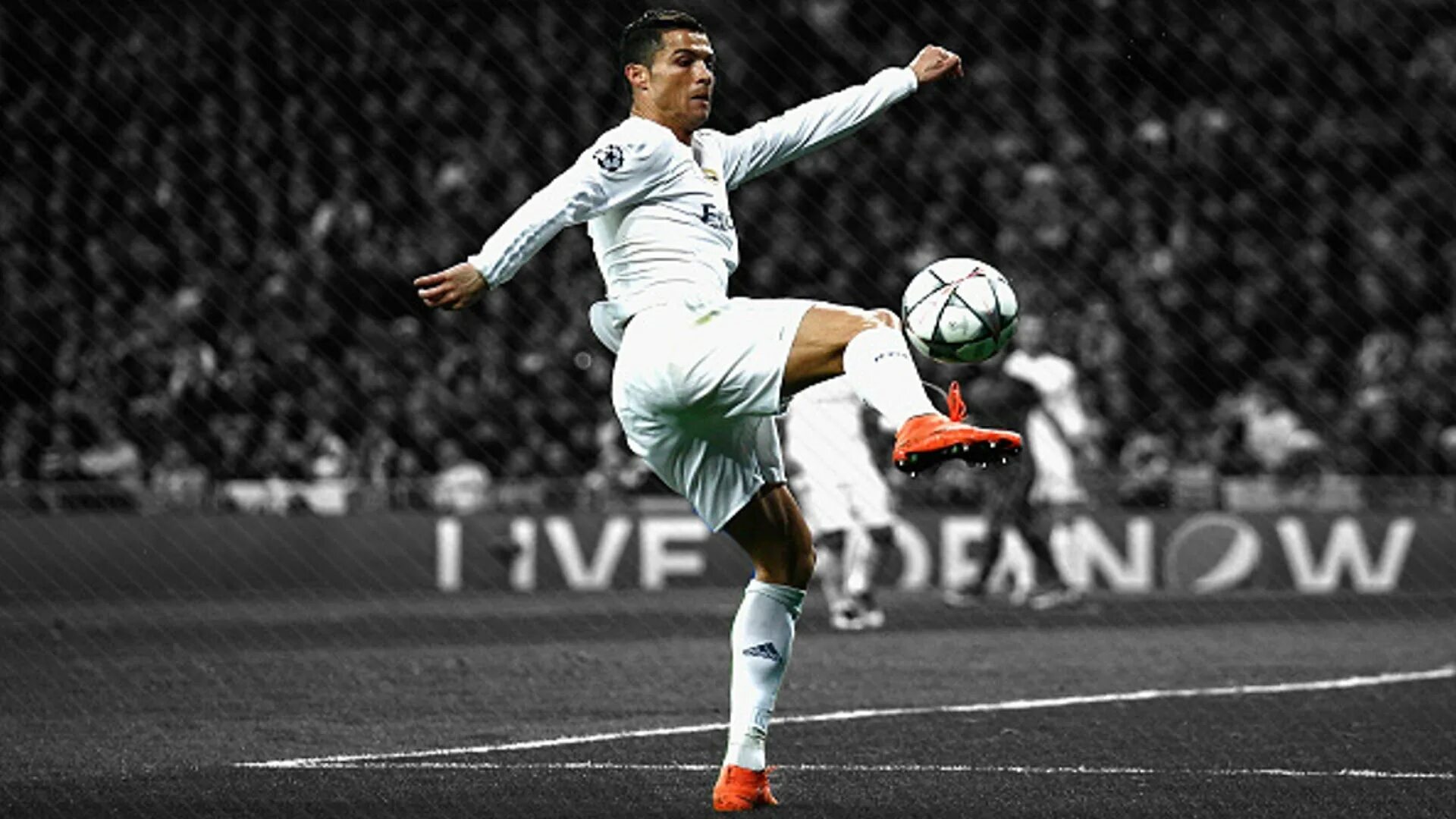 смешные моменты из. видео самые лучшие моменты. футбол через себя. футбол удар через себя фото. курьезные ситуации.