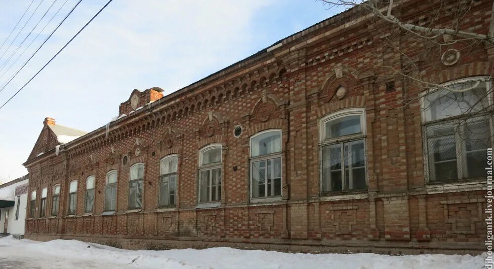 Красноармейск саратовской области сайт. Красноармейск Саратовская область швейная фабрика. Ткацкая фабрика Красноармейск. Фабрика Бендера Бальцер. Город Бальцер Саратовской области.