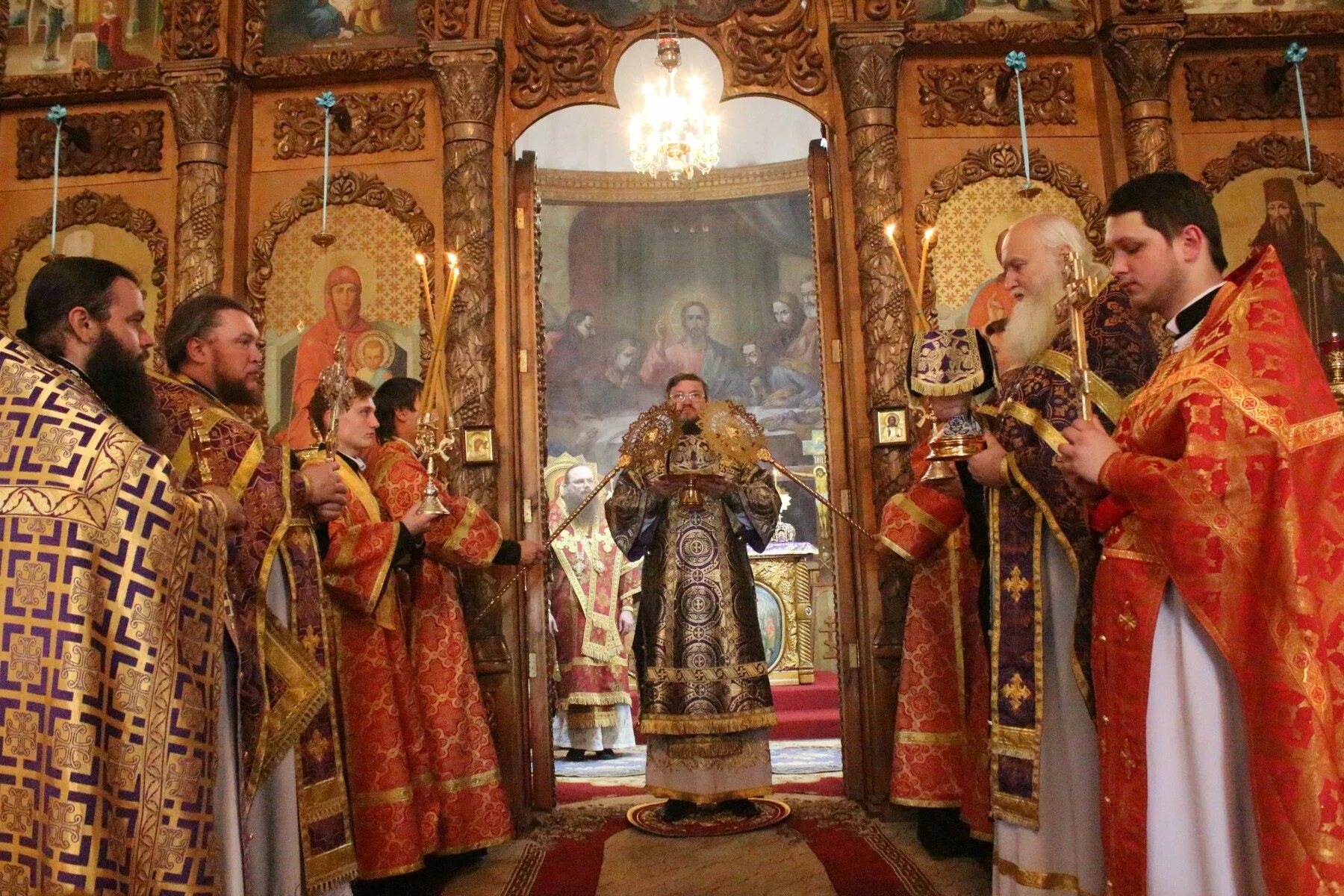 боголюбский храм мичуринска тамбовской пасха 2022. храм гермогена в тушино. храм в иловай рождественно тамбовской области официальный. головино владимир площадка около церкви. храм гермогена в тушино.