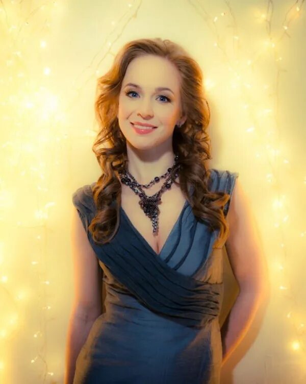 Шесть кадров девушка. Шесть кадров девушка. Медведева, ирина александровна. Медведева, ирина александровна. Шесть кадров девушка.