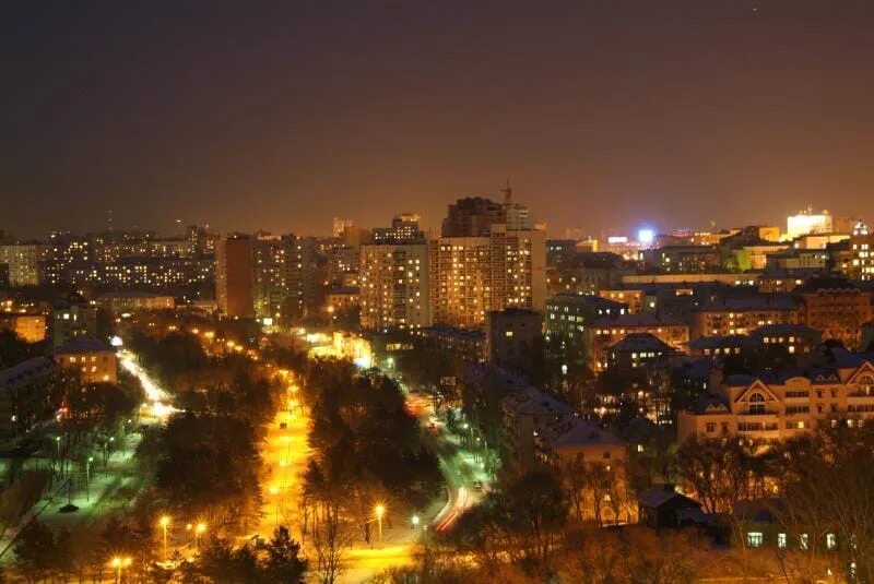 Хабаровск ночью. Хабаровск ночной вид. Хабаровск ночью. Ночной хабаровск энка. Набережная хабаровск ночью.