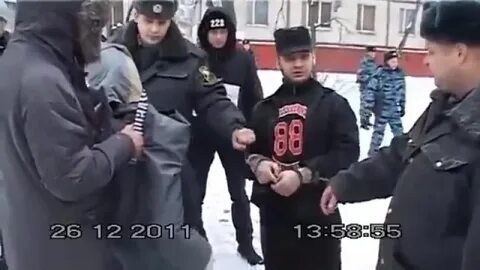 Зарезали чурку