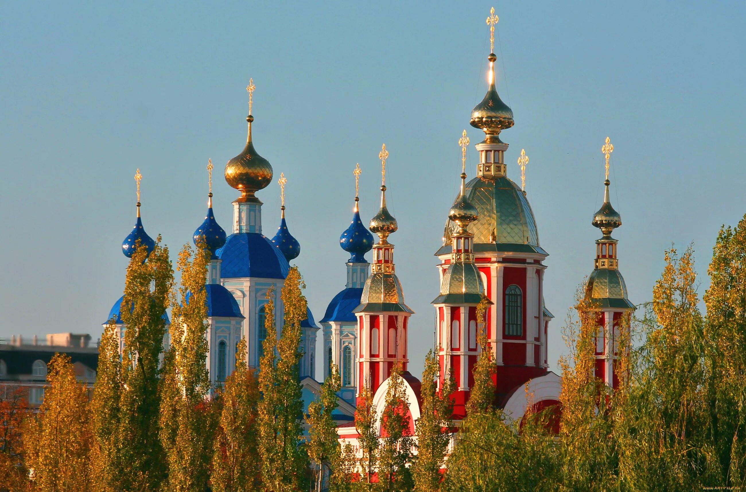 Фото монастырей и храмов