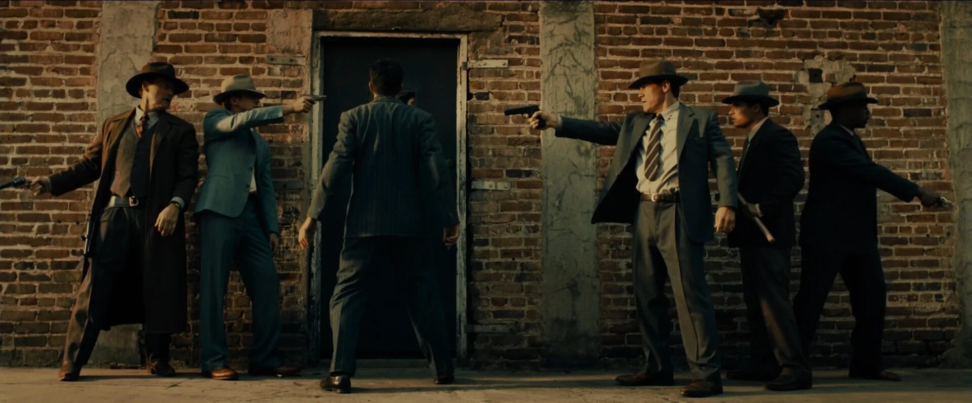 Винченцо мафия 2. Стив бушеми мафия. Встреча мафиози. Как становились мафиози. Гангстерский нью-йорк.