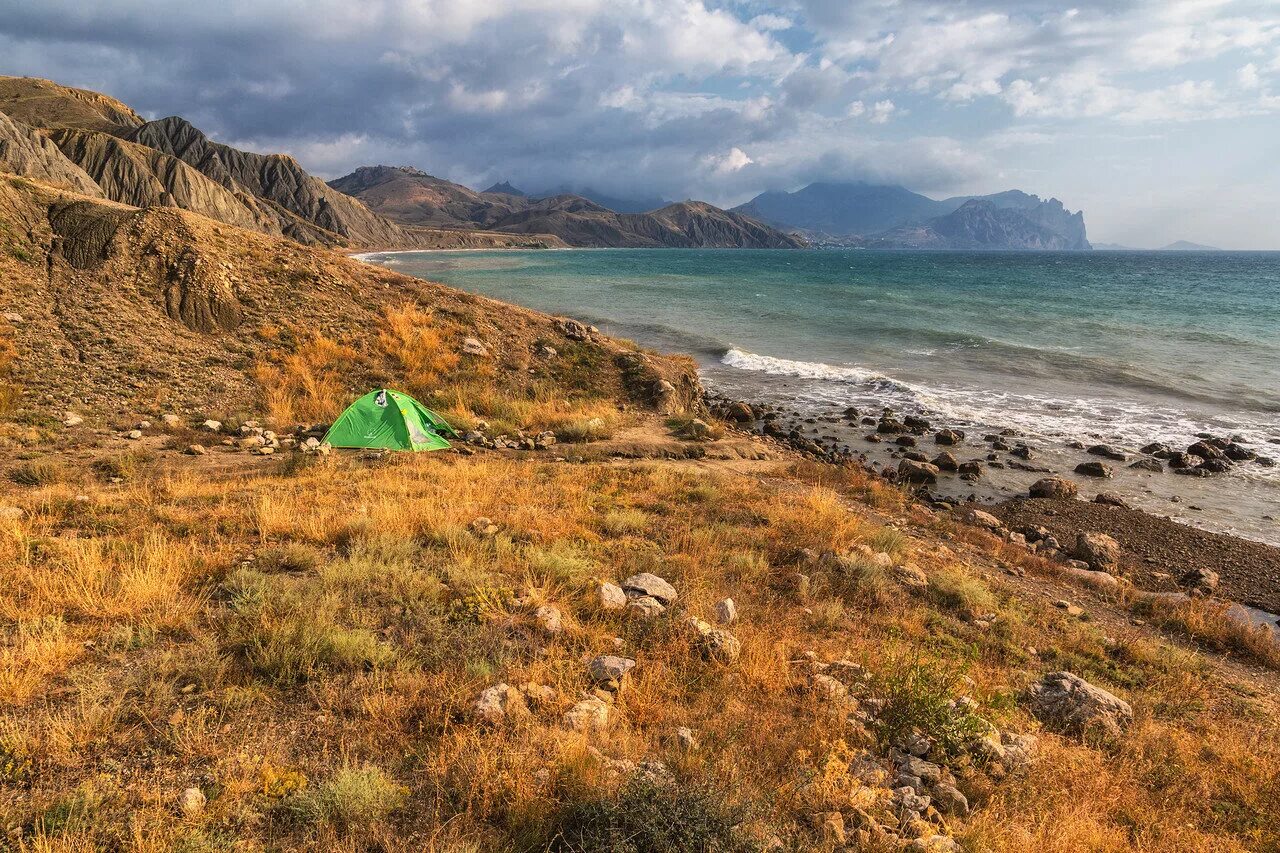 курортное крым лисья бухта. пляж тихая бухта коктебель. пляж лисья бухта в крыму. коктебель лисья бухта пляж. коктебель нудиский пляж лисья бухта.