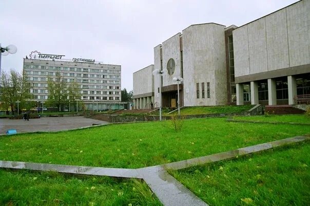 Клиники братска энергетик. Иркутский диагностический центр братск энергетик. Детская больница улица мечтателей 27 братск. Братский филиал идц г братск п энергетик ул погодаева д 1г. Студия 32 рыбинск.