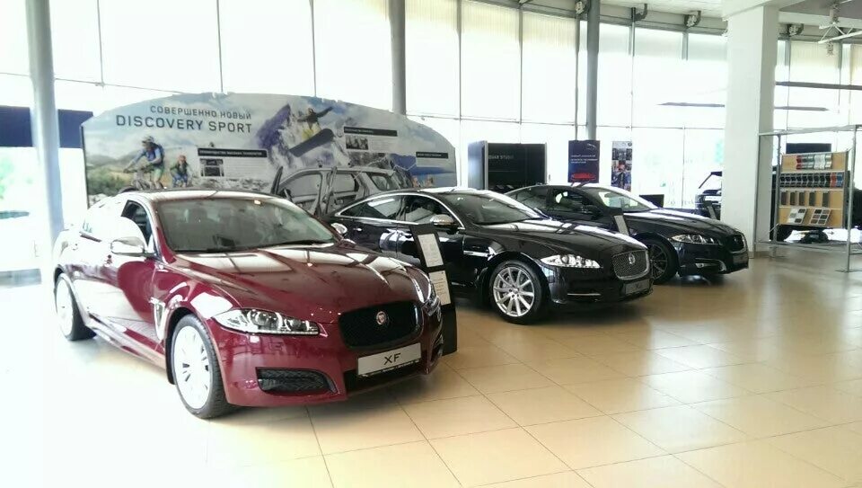 Улица рокоссовского красноярск. Автоцентр красноярск отзывы. Автосалон авангард красноярск караульная 47. Автоцентр красноярск отзывы. Ац красноярск автосалон отзывы.