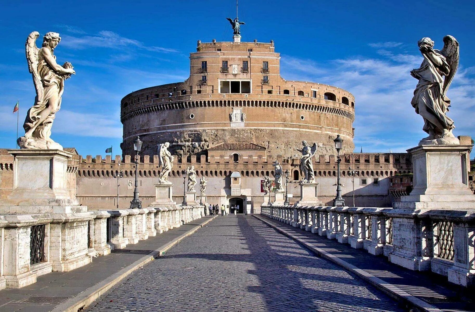 Замок Сант Анджело в Риме. Замок Святого ангела в Риме. Замок Святого ангела (Castel Sant’Angelo), Рим, Италия.