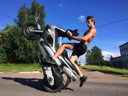 Скутерец