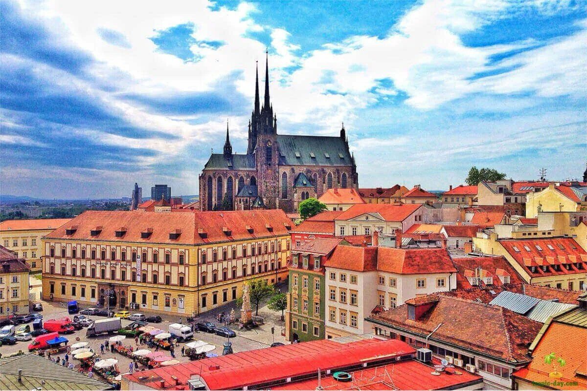 Брно Чехия. Город в Чехии Brno. Чехословакия Брно. Брно Чехия архитектура.