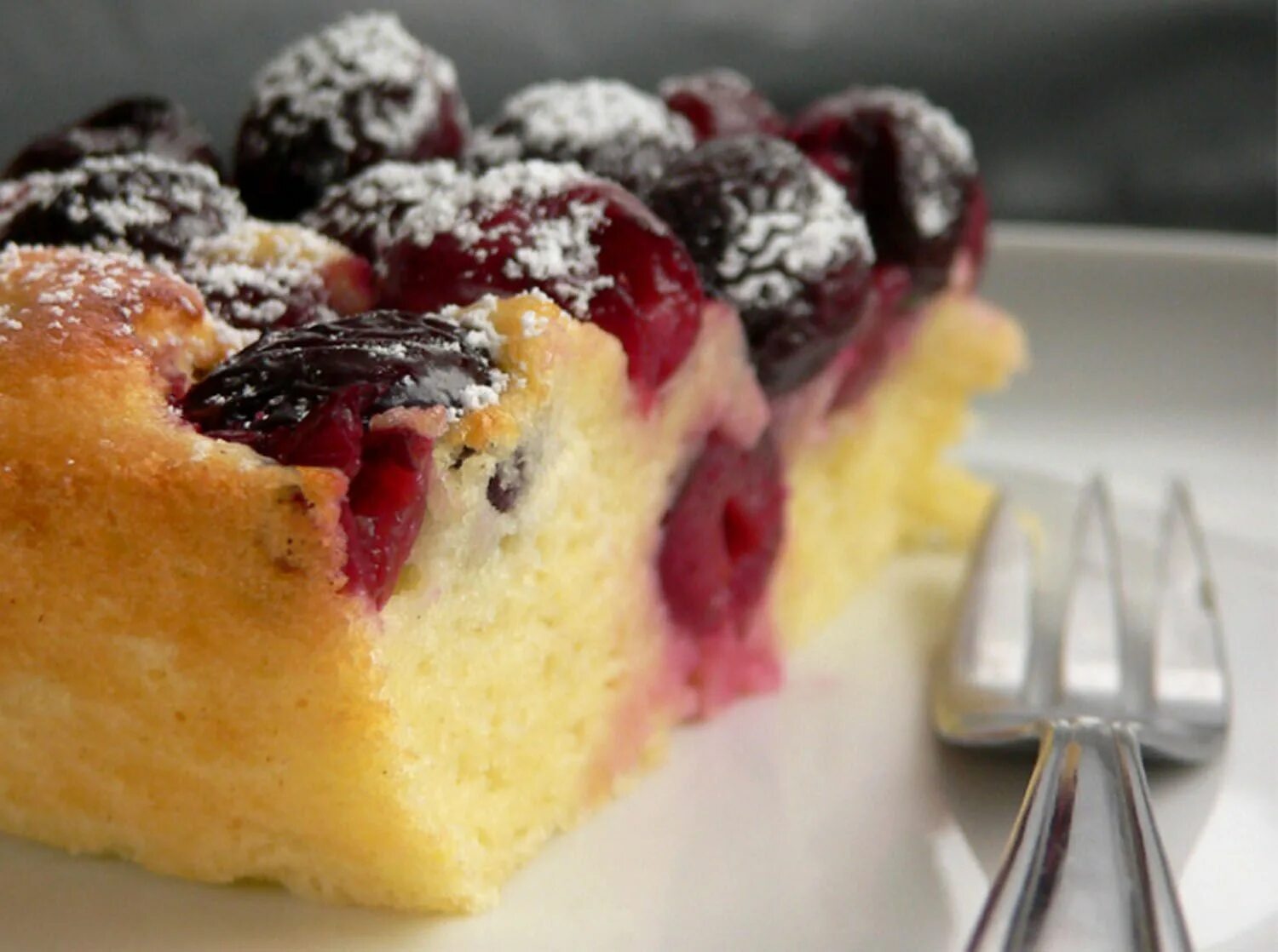 Рецепт заварного пирога с ягодами. Песочный пирог с клубникой. Тарт с рикоттой и вишней. Тирольский пирог с заварным кремом. Рецепт заварного пирога с ягодами.