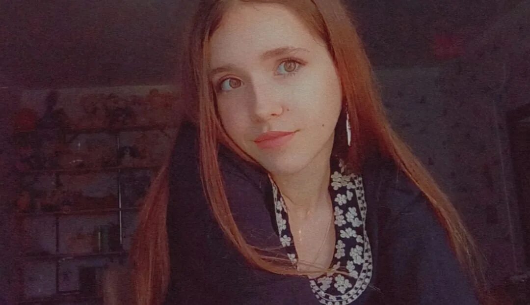 Call me if you feelin alone. Одинокий парень. Грустные надписи. Call me if you feelin alone. Lil peep фото.