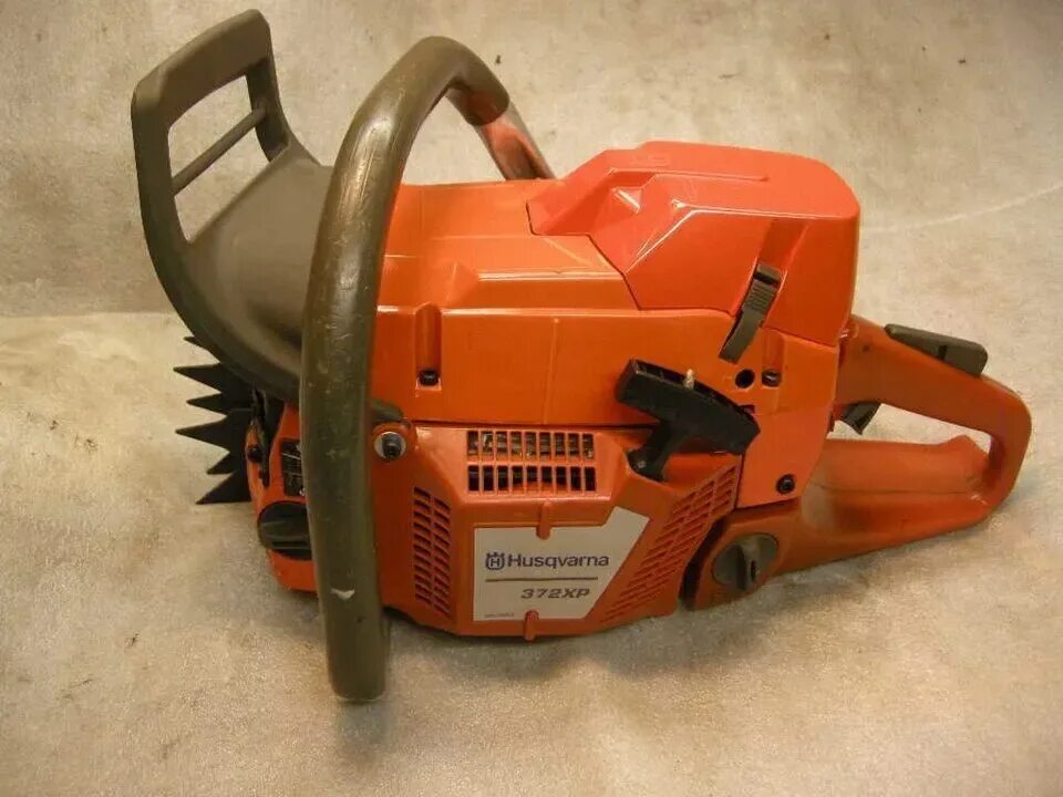 Бензопила husqvarna 236. Пила хускварна 142. Китайская бензопила хускварна 365 xp. Оригинальная хускварна бензопила. Бензопила husqvarna 236.