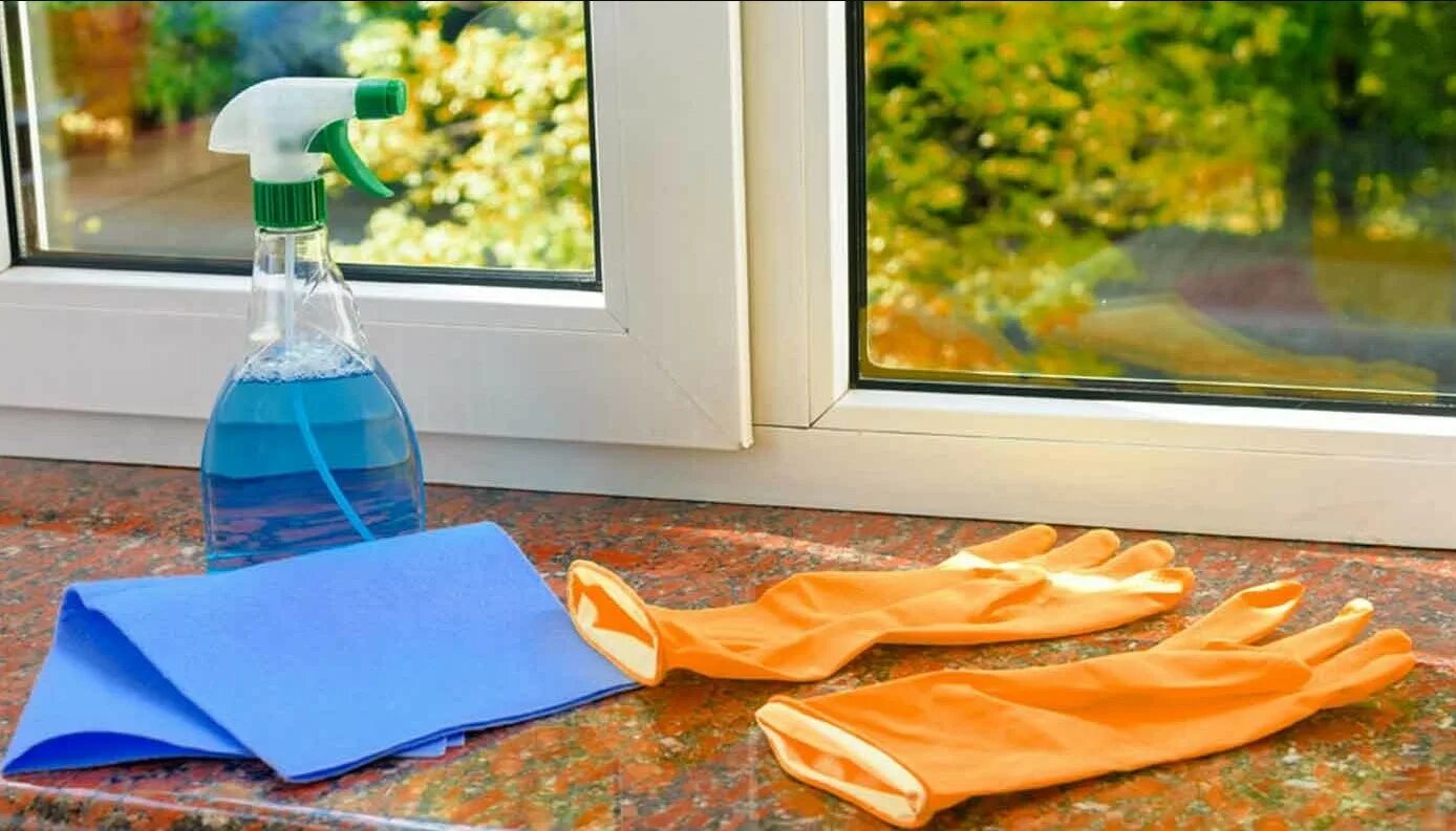 Мытье окон. Мойка окон. Чистые окна. Мытье пластиковых окон. Чем лучше мыть окна