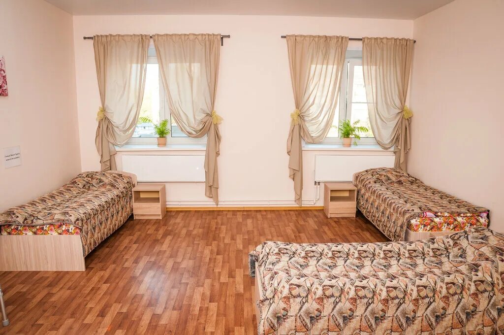 Калужская 12/1 белоусово. Торговый двор белоусово. Калужская 17 белоусово. Пансионат светич. Белоусово.