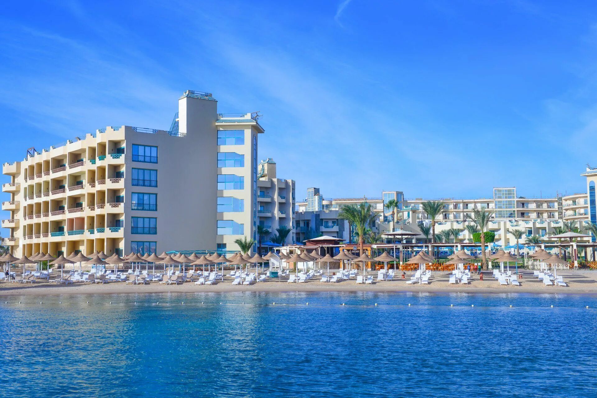 Moreno spa resort 4 египет хургада. Hotelux Marina Beach 4*.