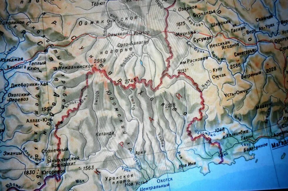 Сунтар хаята на карте. Хребет сунтар-хаята на карте. верхоянский хребет сунтар хаята. горы сунтар-хаята на карте россии. сунтар-хаята хребет и верхоянский хребет на карте.