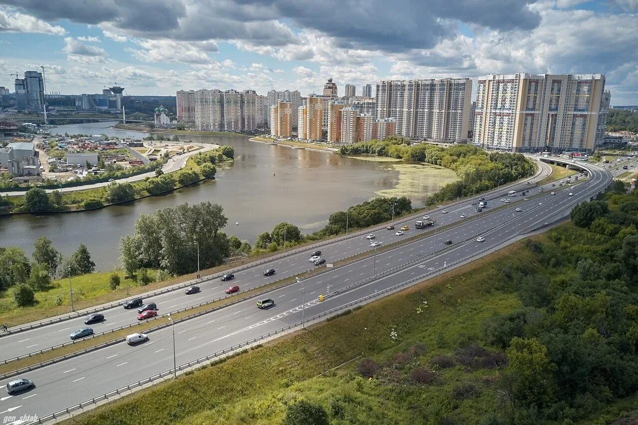 Изумрудные холмы бульвар космонавтов 5. Московская область, красногорск, бульвар космонавтов, 17. Мо красногорский р. Павшинская пойма. Мо красногорский р.