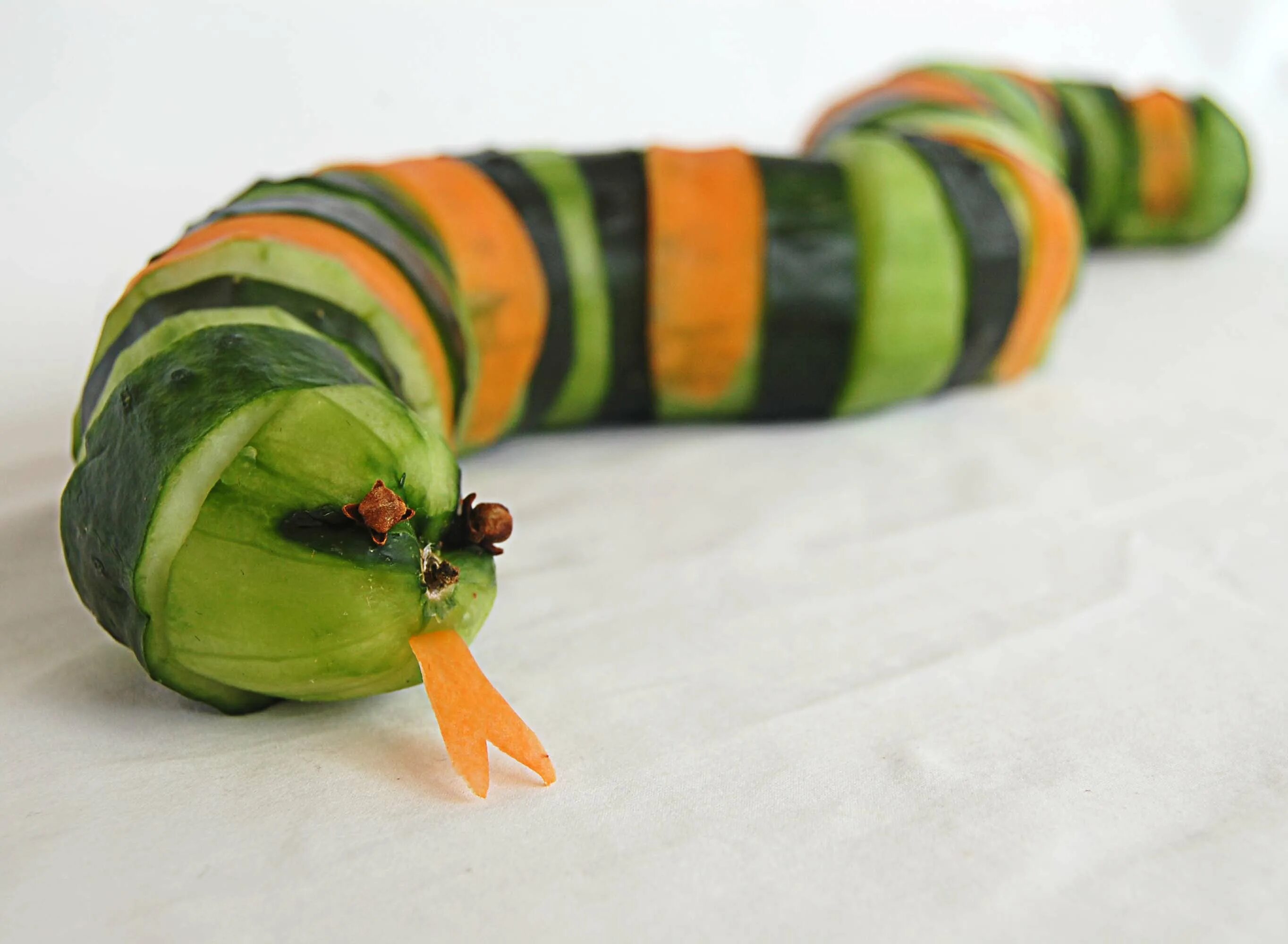 Поделки из картошки. Podelki iz ovoshey. Podelki iz ovoshey. Как сделать поделку из овощей. Поделки из овощей для детского сада.