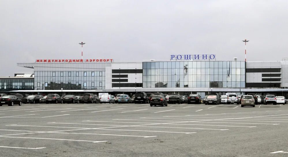 Аэропорт тюмень фото. Аэропорт тюмень. рощино тюмень. аэропорт рощино. аэровокзальный комплекс «рощино» г. тюмень.