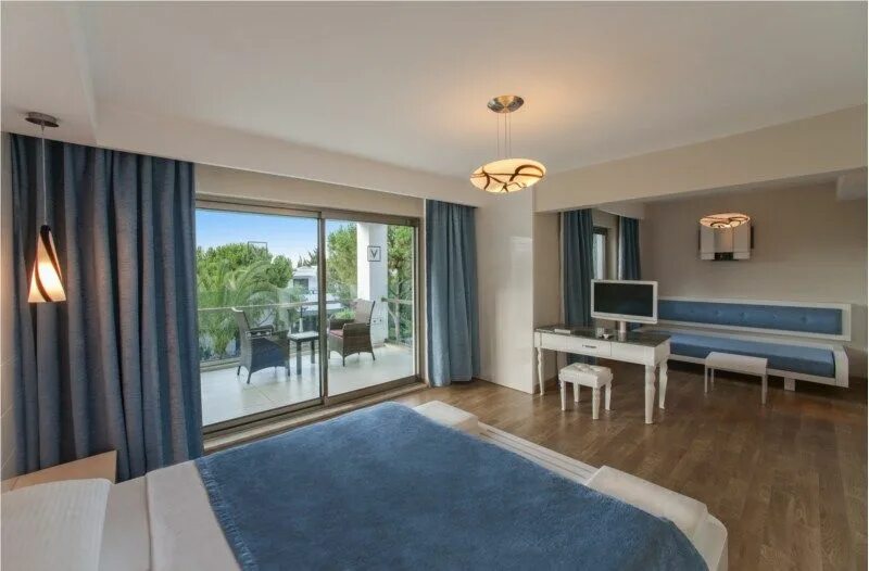 Отель вояж адлер. Вояж парк отель крылатское. Фото отеля вояж. Voyage belek golf spa laguna duplex villa. Гостиница крылатское москва.