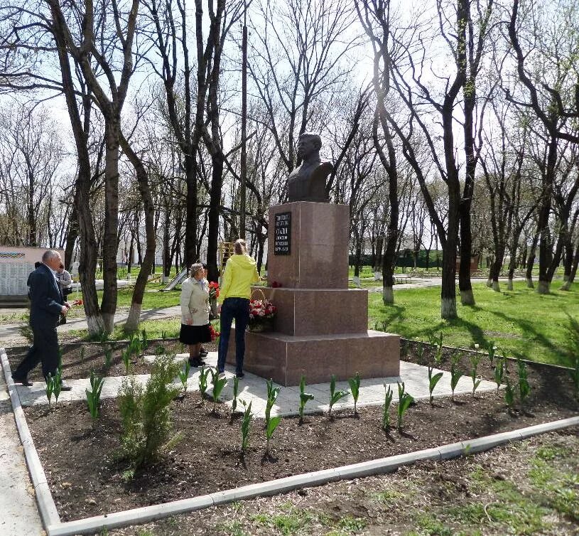 Гисметео донское труновское ставропольский край. Село Донское Труновский район. Село Донское Труновский район парк. Музей Донское Труновский район. Мобилизованные Донское Труновский район.