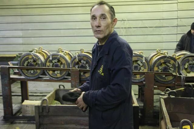 Директор завода текслер. Завод чтз челябинск. Чтз задание. Чтз задание. Трактор чтз дэт 250.