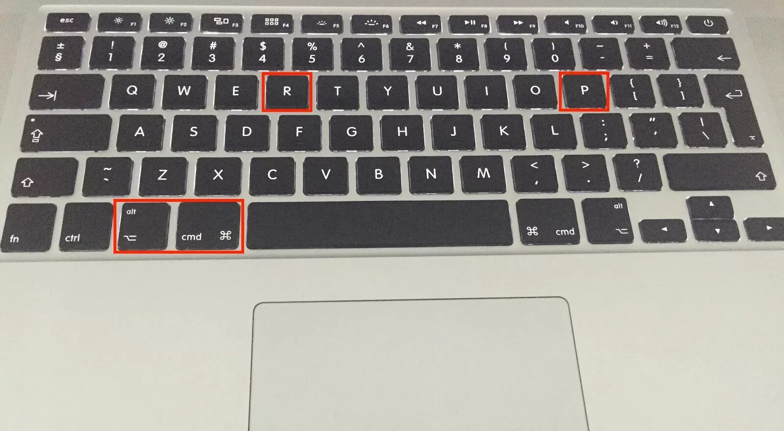 Shift на макбуке. Сброс smc macbook pro. клавиша option на mac air. клавиша shift на макбуке аир. macbook клавиша option.