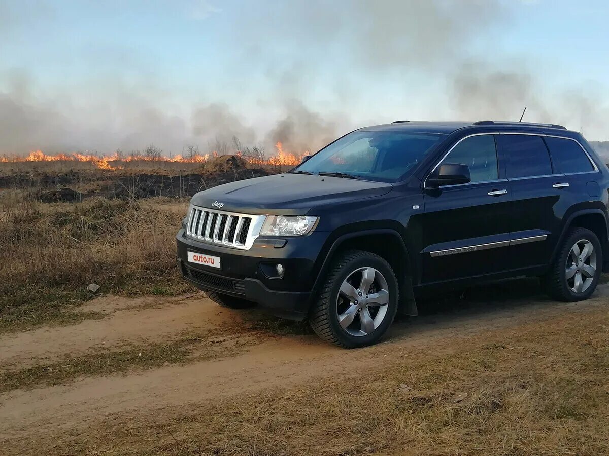 Гранд чероки 3.0 дизель купить. Jeep Grand Cherokee 2012. Jeep Grand Cherokee IV (wk2), 2012. Jeep Cherokee 2012 черный. Jeep Grand Cherokee 2012 черный.