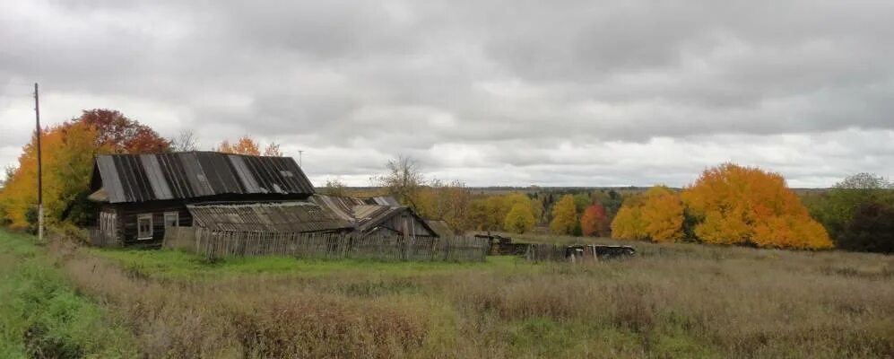 Деревня б н. Деревня Дуброво Кировская область. Деревня Дуброво Псковская область. Деревня Дуброво Ленинградская область. Деревня Дубровы Псковская область.