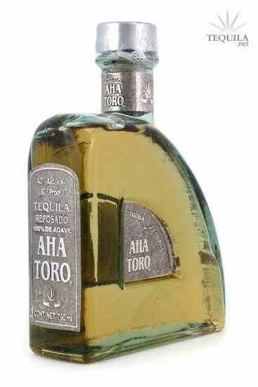 Аха торо репосадо. Текила эль торо. Текила toro. Toro напиток алкогольный. Мексиканская текила reposado.