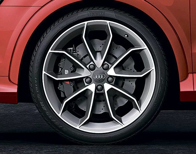 Диски Ауди RS q8. Диски Audi RS q3. Ауди q3 на колесах r20. Audi q3 RS r20 диски. Размер резины на ауди