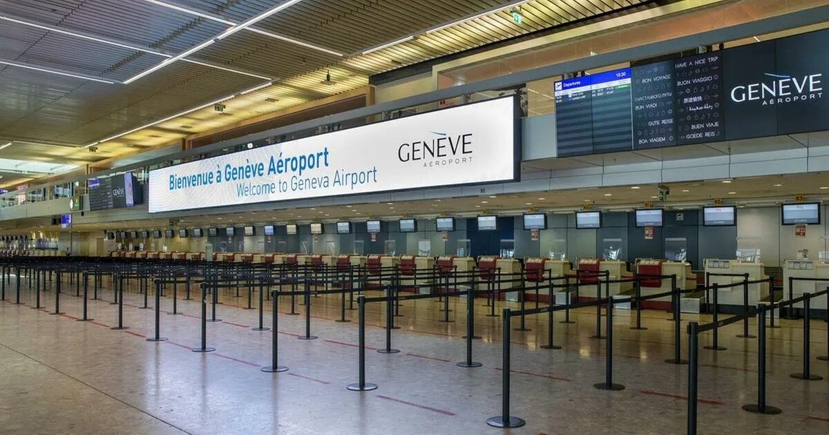 In order to avoid. Пустой зал аэропорта. Бизнес зал аэропорт Женева. Фото аэропорта Женевы высокого разрешения.