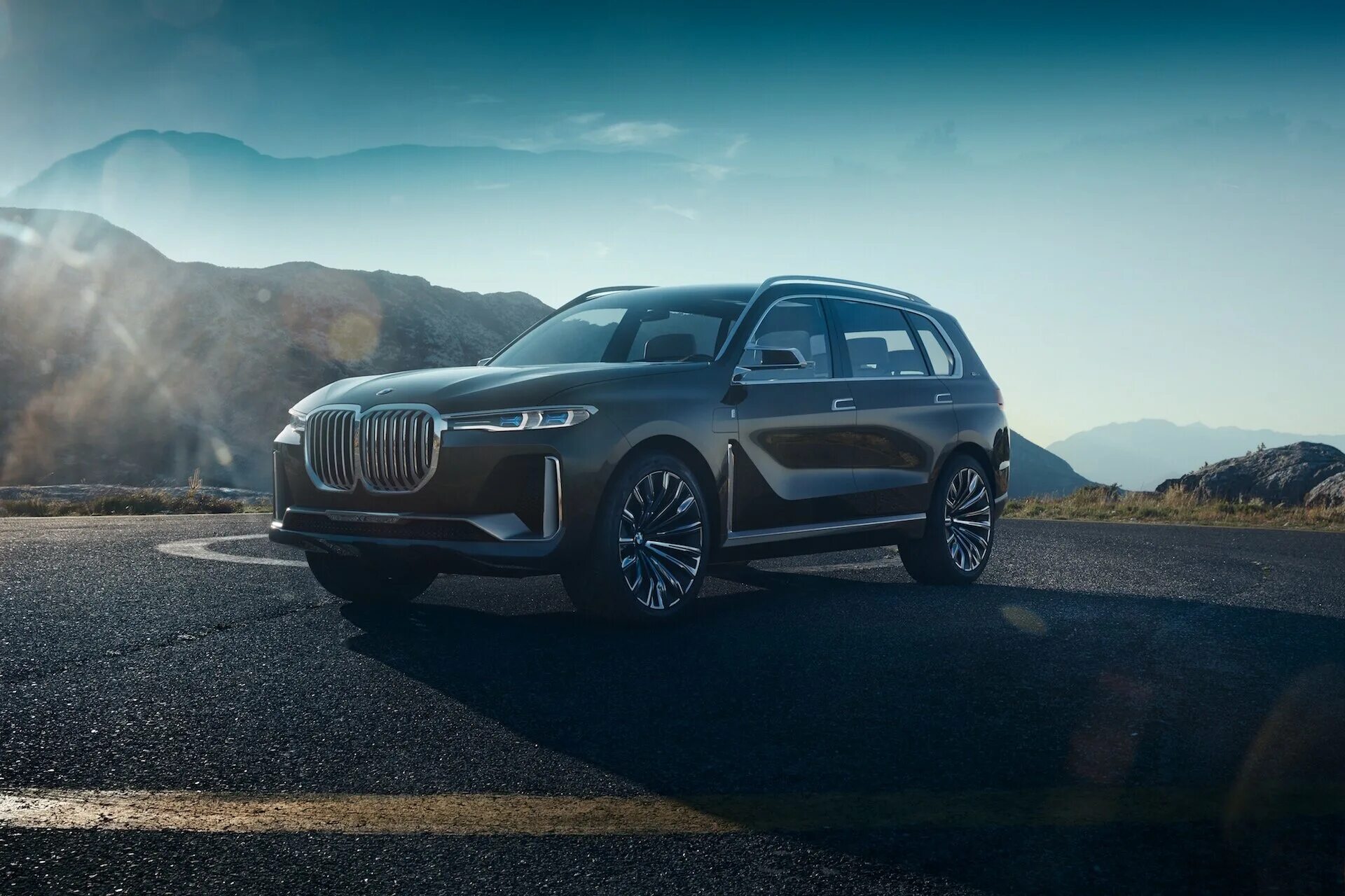 BMW Concept x7 IPERFORMANCE. БМВ x8 2018. Новый БМВ х7 концепт. BMW x8 Concept.