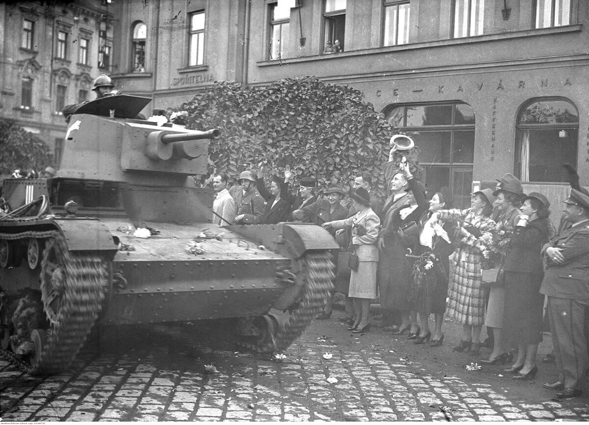 Нападение на чехословакию. Танк 7тр Польша. Польские танки 1939 года. Польские танки Варшава 1939. Польские танки в Чехии 1938.