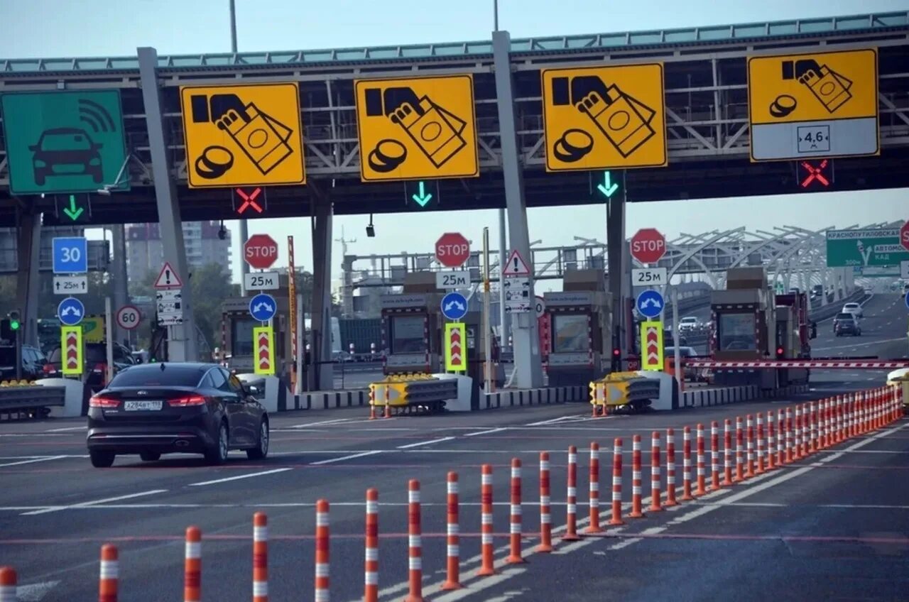 Платная дорога вход. Платная дорога. Платная дорога Россия. Платные автомобильные дороги. Что такое ПВП на платной дороге.