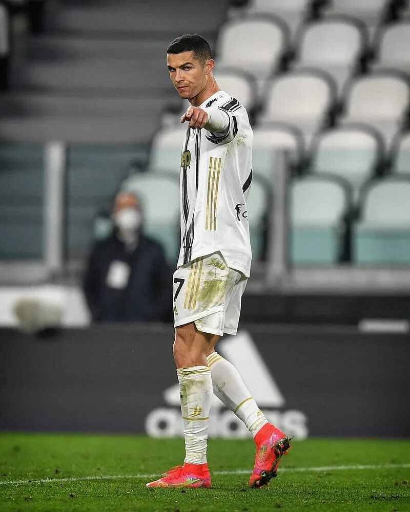 Лига роналдо. Роналду 17/18. Cristiano Ronaldo Champions League. Cristiano Ronaldo UEFA 2018. Роналду лига Европы УЕФА.