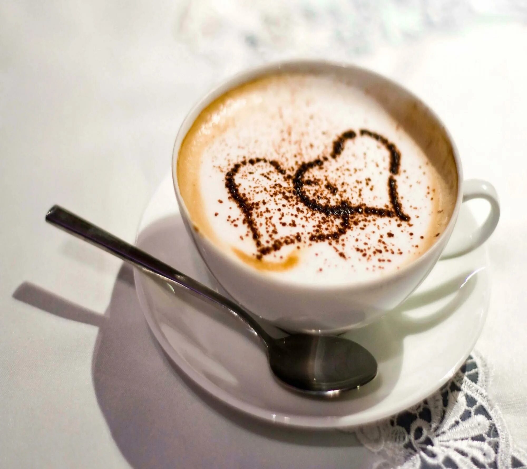 Необычные картинки с добрым утром. Кофе для любимого. Доброе утро кофе. Открытки с добрым утром с кофе.