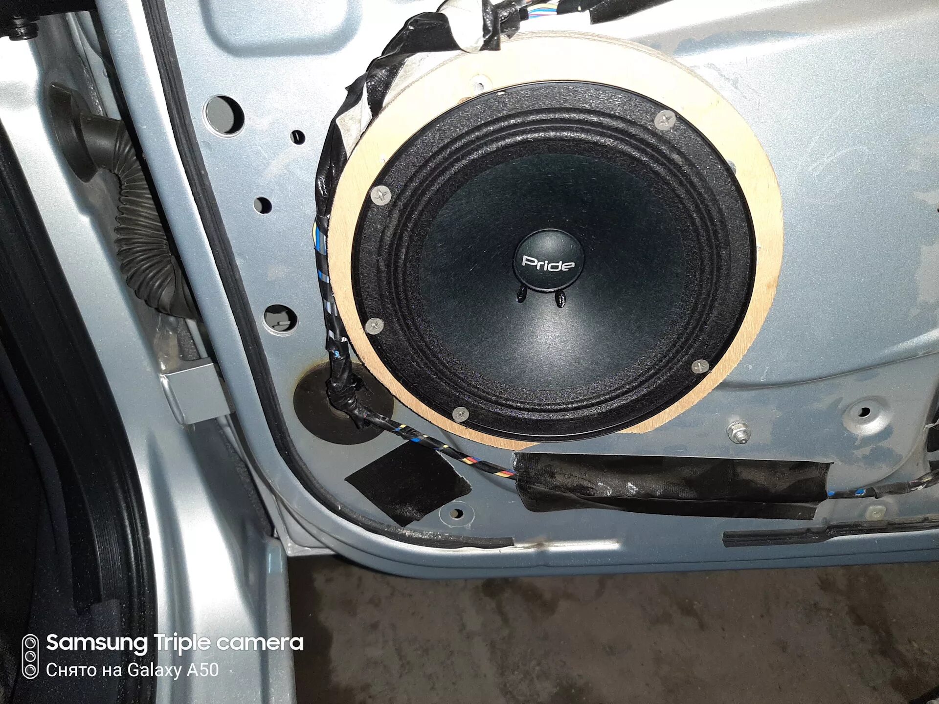 Саб прайд т12. Прайд ли. Pride t12 v2. Прайд 13см динамики. Львы прайд муамба.