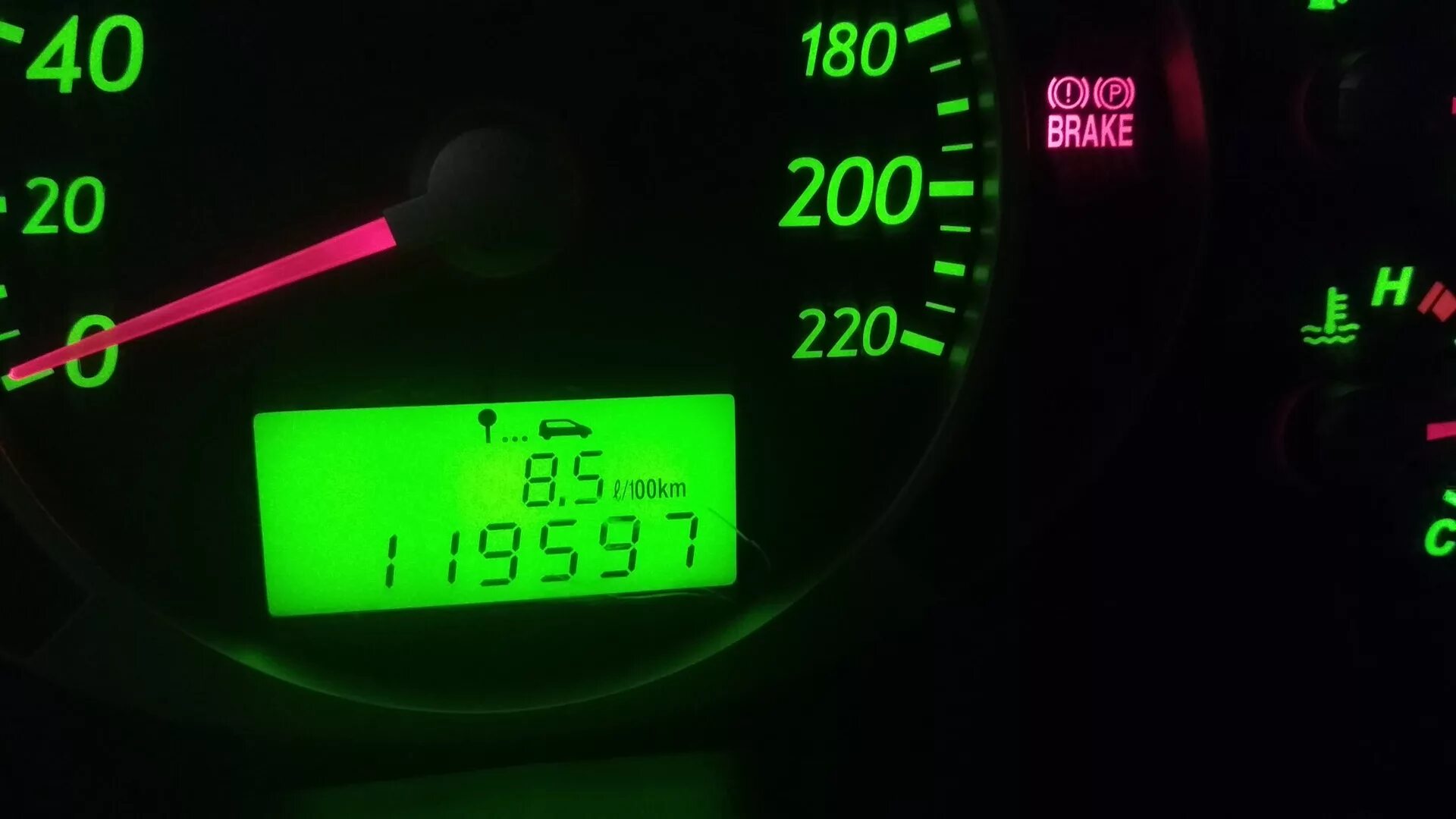 0 механика 2008 год. Датчик массового расхода топлива hyundai tucson. Hyundai tucson расход топлива. Бензин автомат бензин. Туксон1 бортовой компьютер.