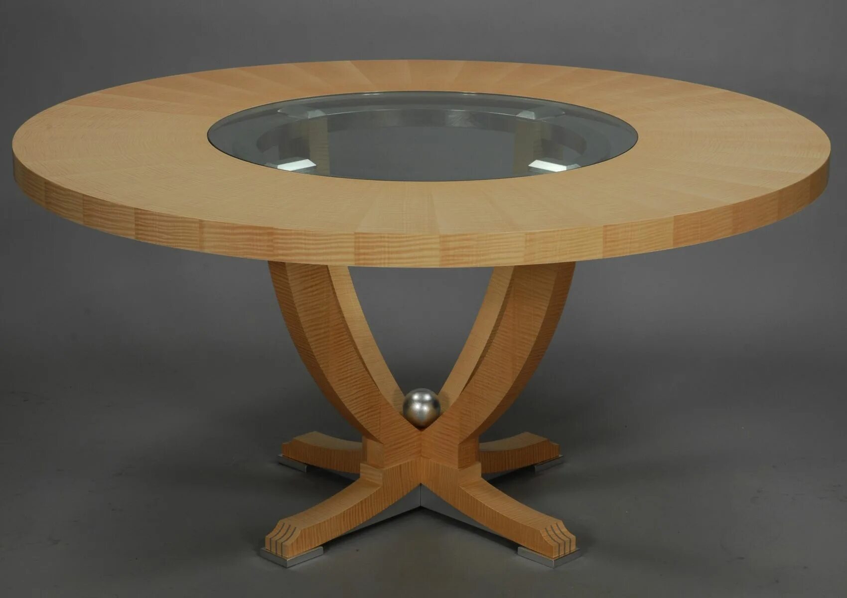 Круглый стол начальная. Круглый деревянный стол. Стол кухонный круглый деревянный. Стол с крутящейся серединой. Круглый вращающийся стол.