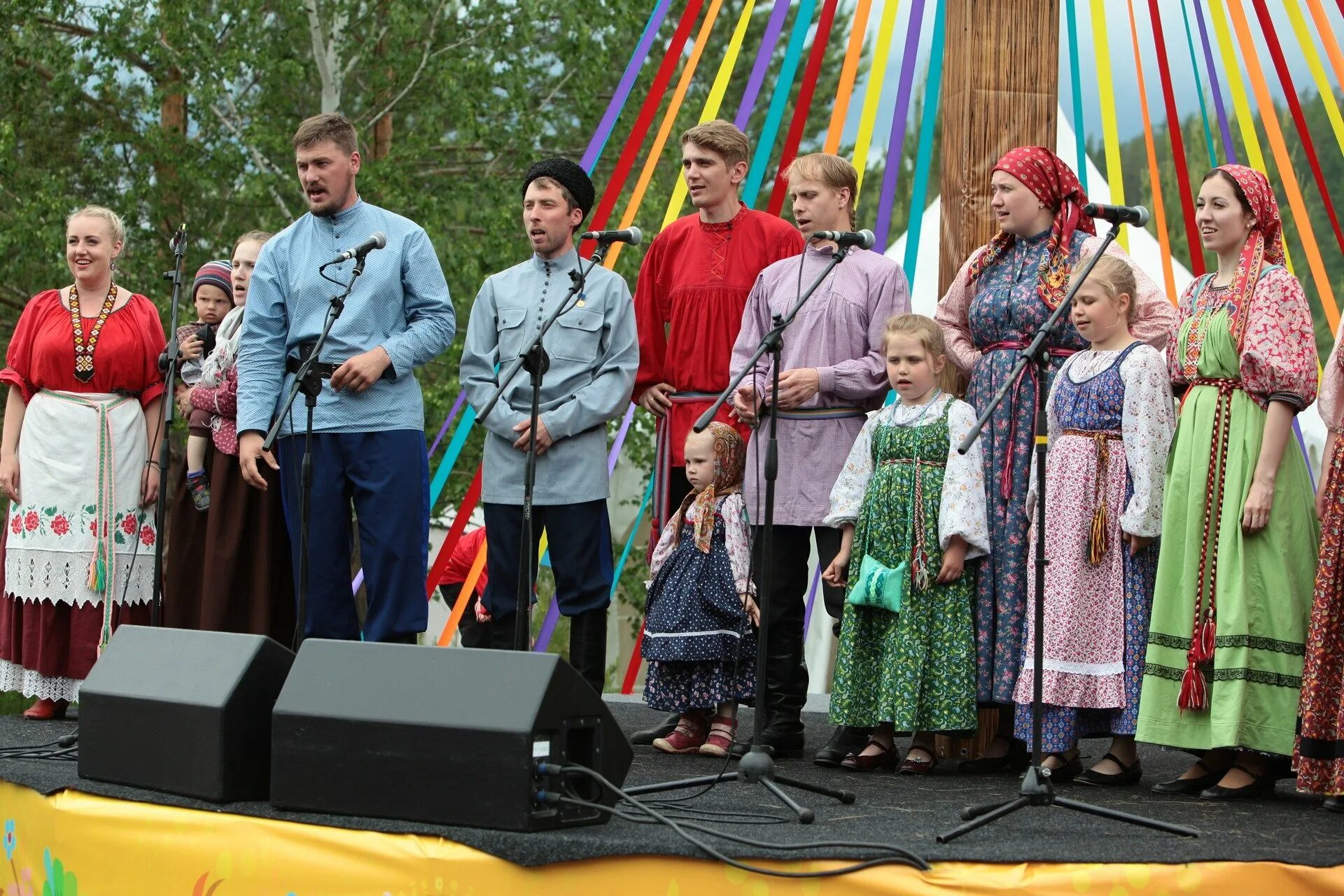 Бажовский фестиваль 2024. Бажовский фестиваль мастеровая слобода. Демарино бажовский фестиваль. Бажовский фестиваль челябинская область. Всероссийский бажовский фестиваль.