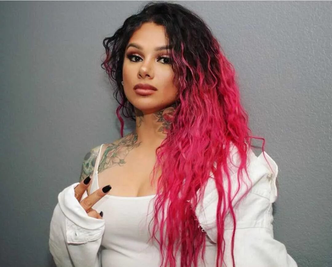 Snow tha product. Клаудия александра фелисиано. snow tha product в купальнике. snow tha product оголенная.