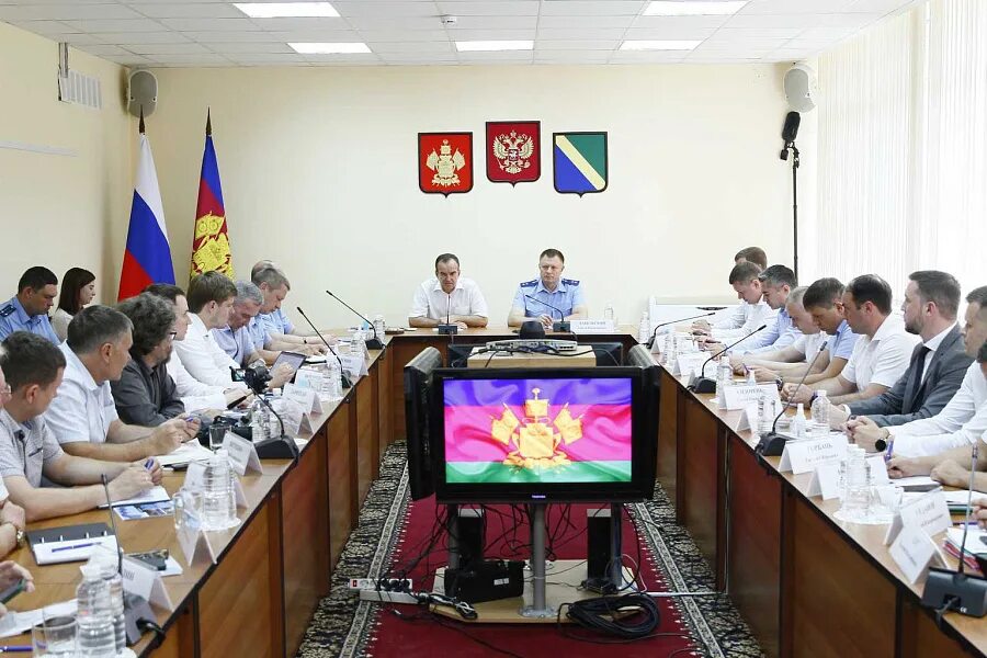 Краснодарский краевой новости. Правительство краснодарского края 2000х. Главы муниципальных образований краснодарского края. Городская дума города краснодар. Главы муниципальных образований краснодарского края фото.